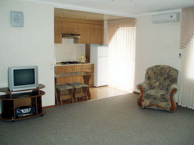 Lugansk Ukraine Apartment