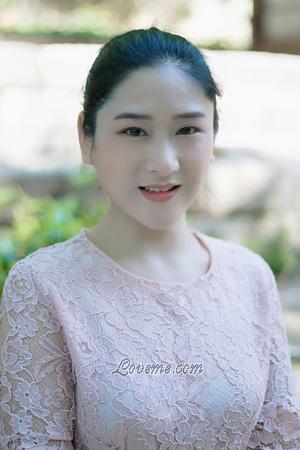Ladies of Guangzhou