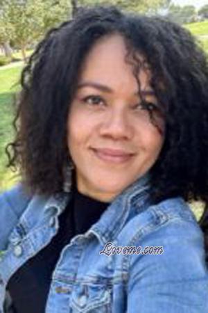 227000 - Thannia Age: 39 - Costa Rica